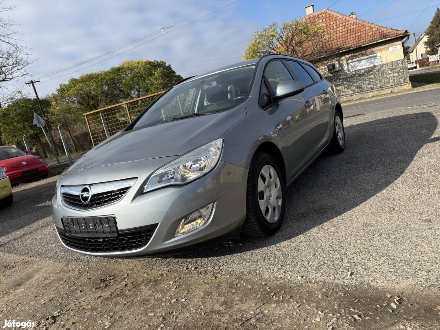 Opel Astra J Sports Tourer 1.4 Essentia Kamatme...