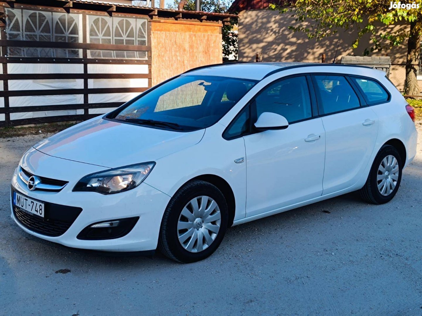 Opel Astra J Sports Tourer 1.4 Selection Magyar...