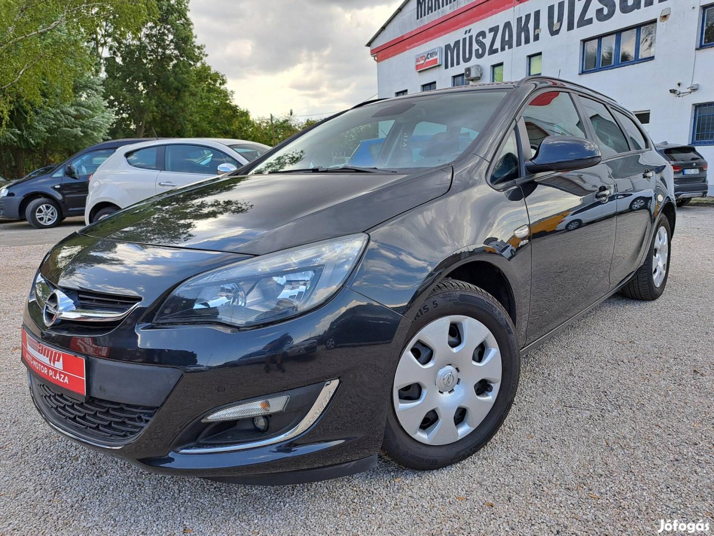 Opel Astra J Sports Tourer 1.4 T Active 137.350...