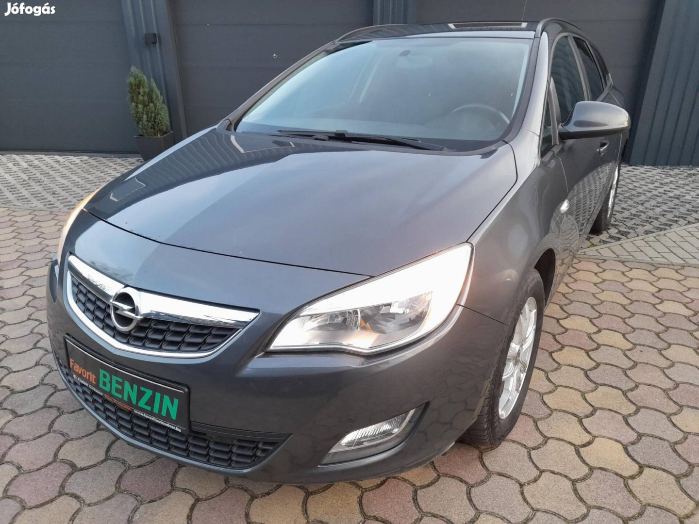 Opel Astra J Sports Tourer 1.4 T Active Végig V...