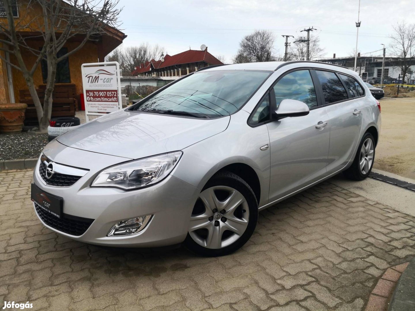 Opel Astra J Sports Tourer 1.4 T Cosmo Kitűnő á...