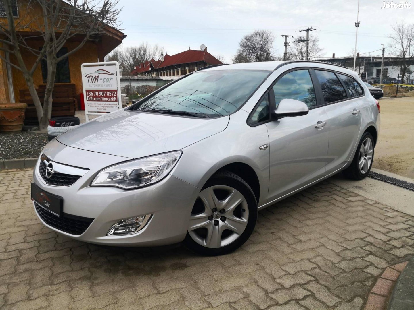 Opel Astra J Sports Tourer 1.4 T Cosmo Kitűnő á...