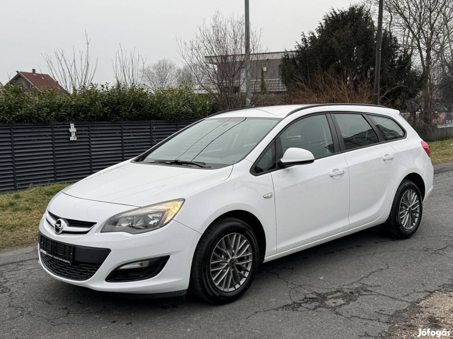 Opel Astra J Sports Tourer 1.6 Selection 3 Év G...