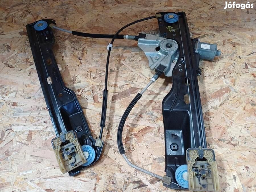 Opel Astra J (2009-2015) Jobb Első Ablakemelő Szerkezet Motorral