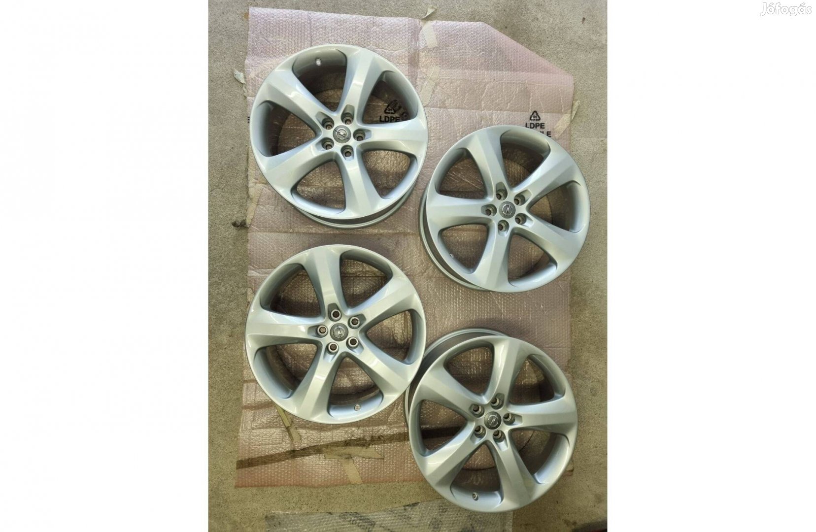 Opel Astra J alufelni 5x105