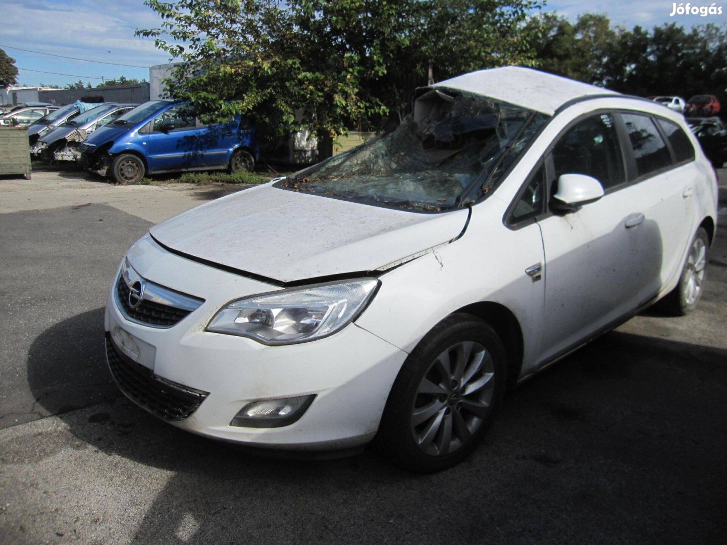 Opel Astra J bontott alkatrészek