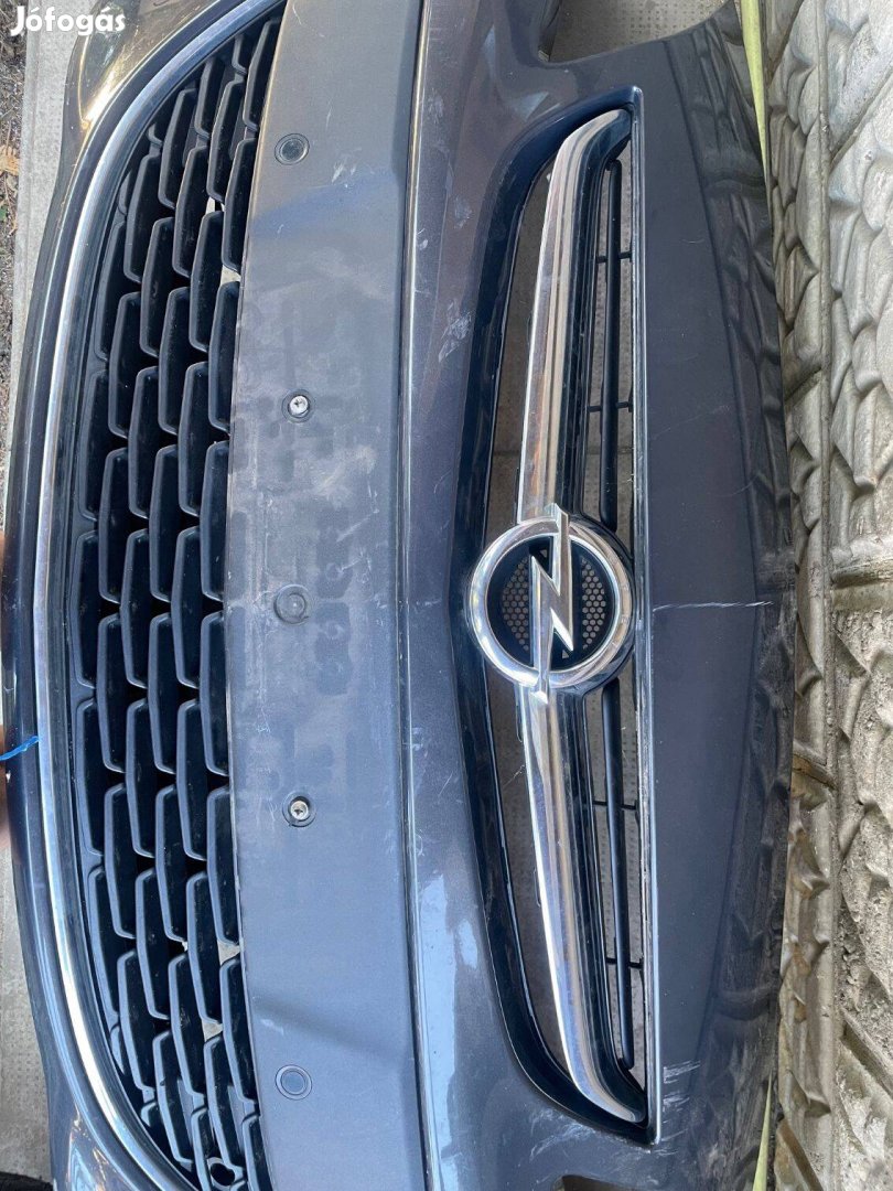 Opel Astra J facelift Lökhárítóhéj / Díszrács / lámpamosó / Radar