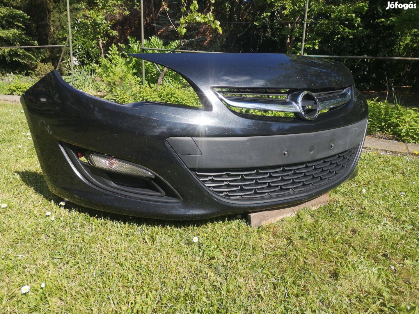 Opel Astra J facelift első lökhárító