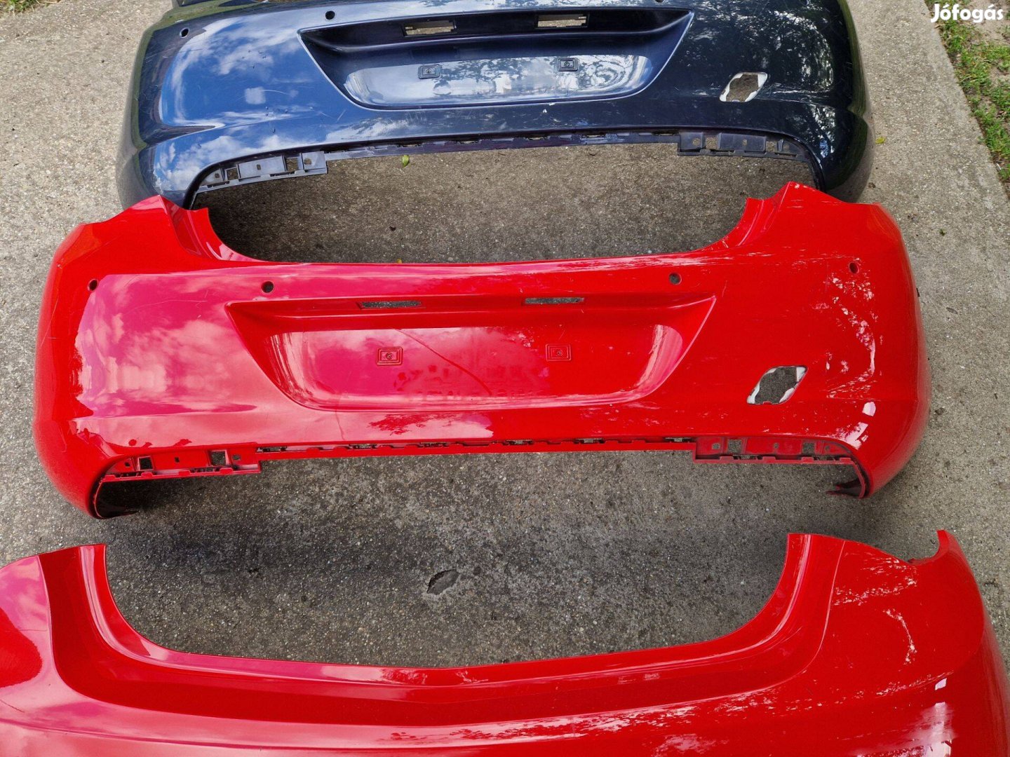 Opel Astra J ferdehátú hátsó lökhárító