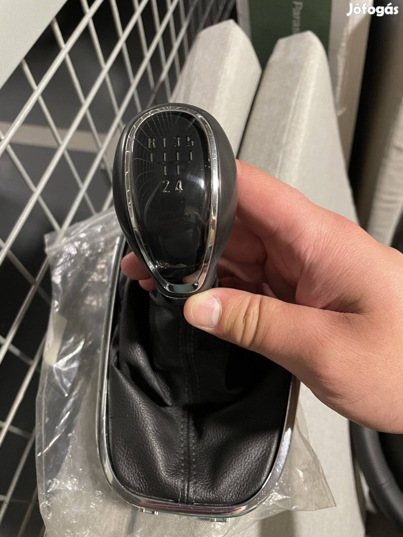 Opel Astra J gyári váltógomb és szoknya