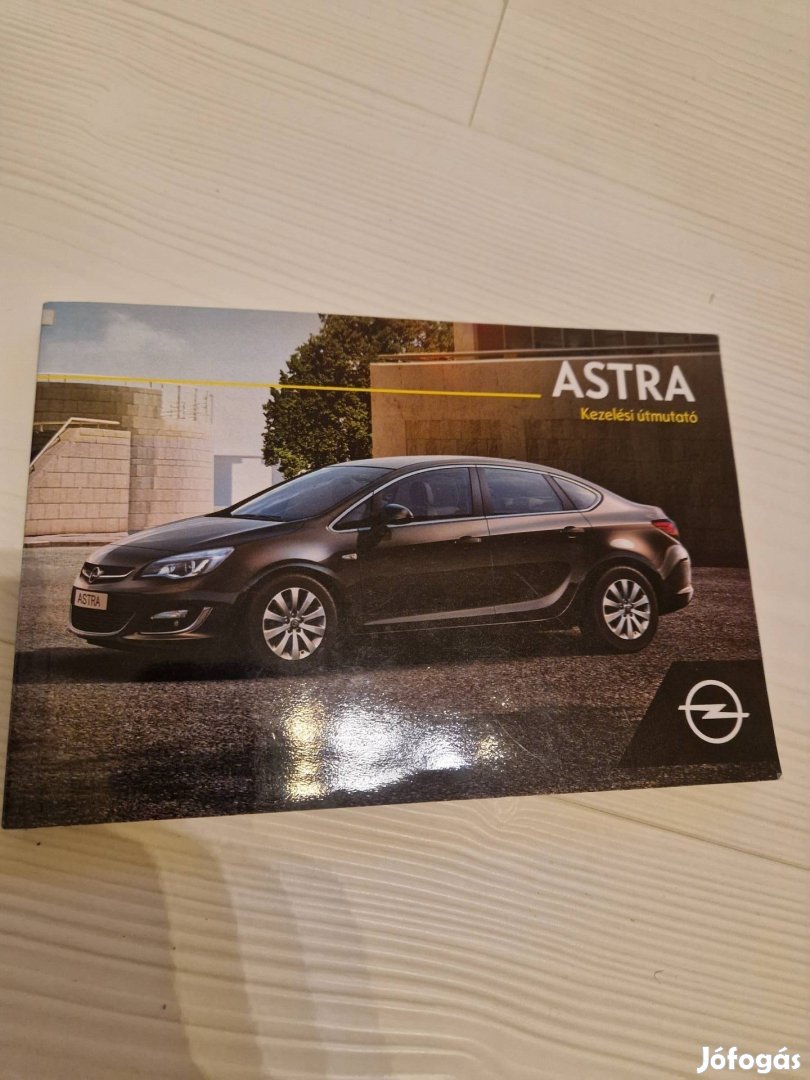 Opel Astra J kezelési kézikönyv