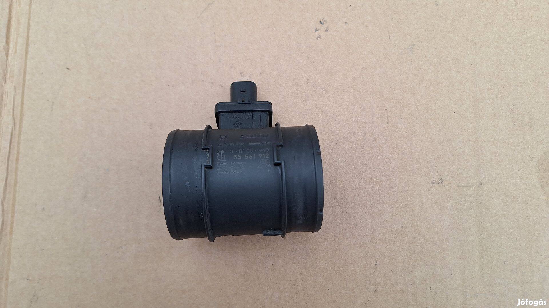 Opel Astra J légtömegmérő 55561912