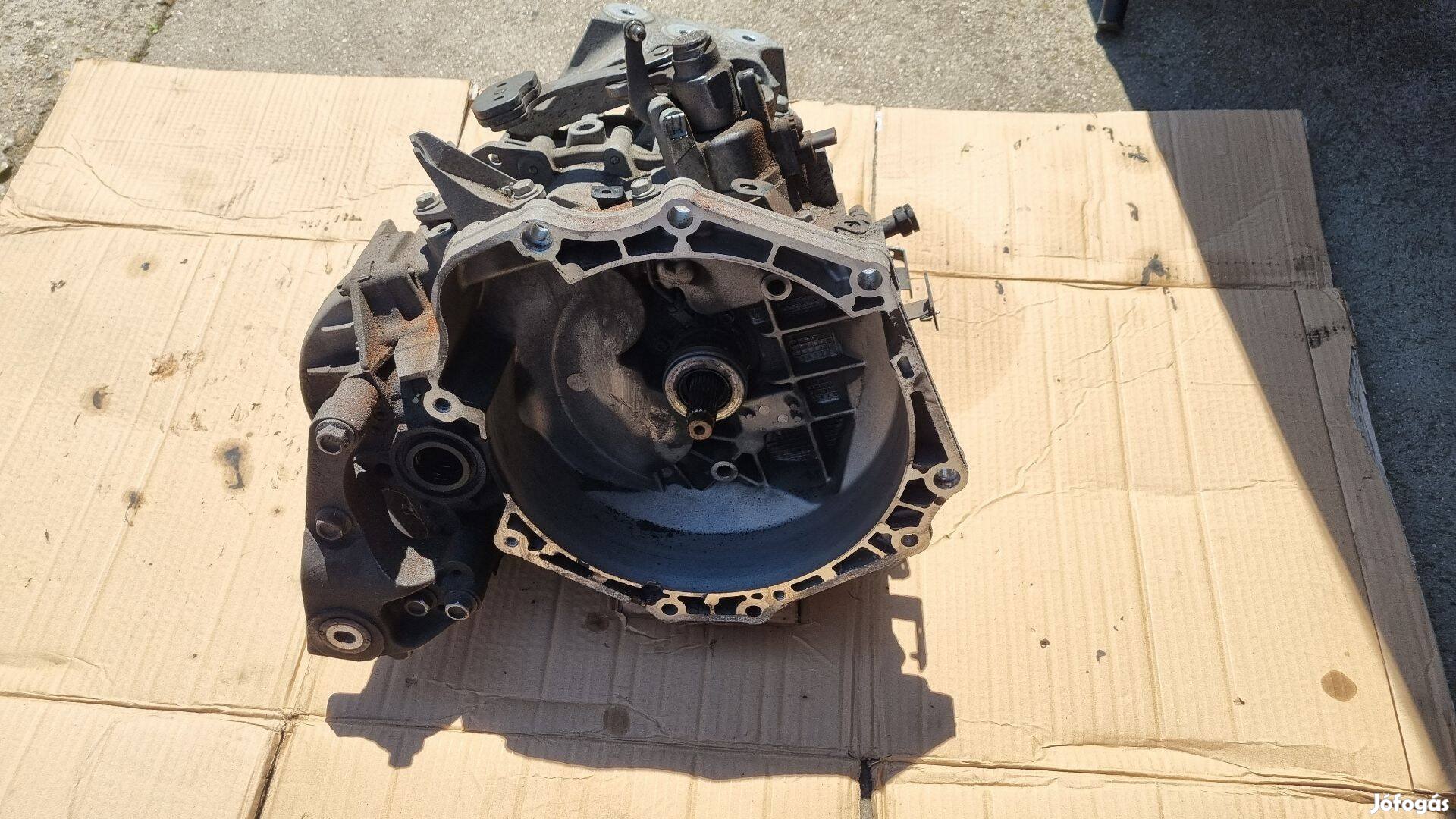 Opel Astra K 1.6 Cdti M32 Váltó 6 sebességes kézi