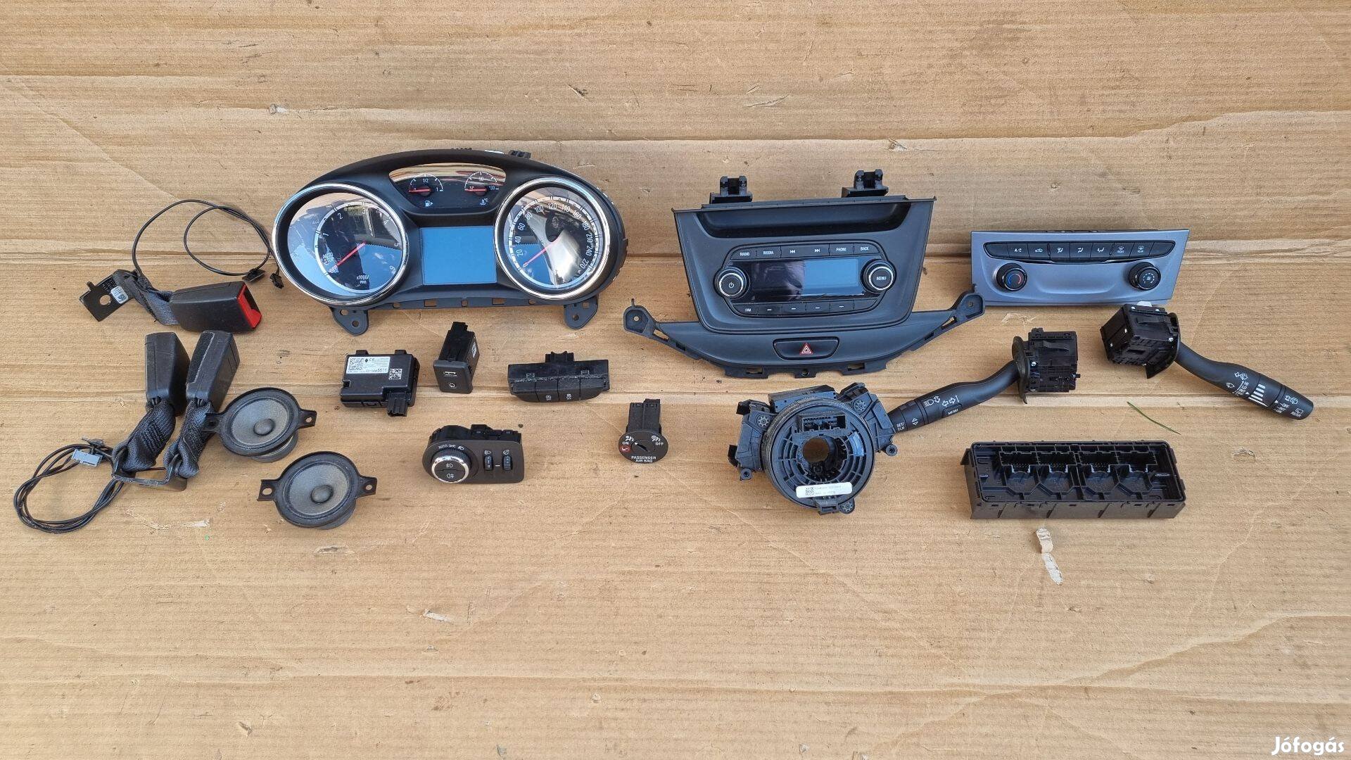 Opel Astra K Elektromos alkatrész gyári