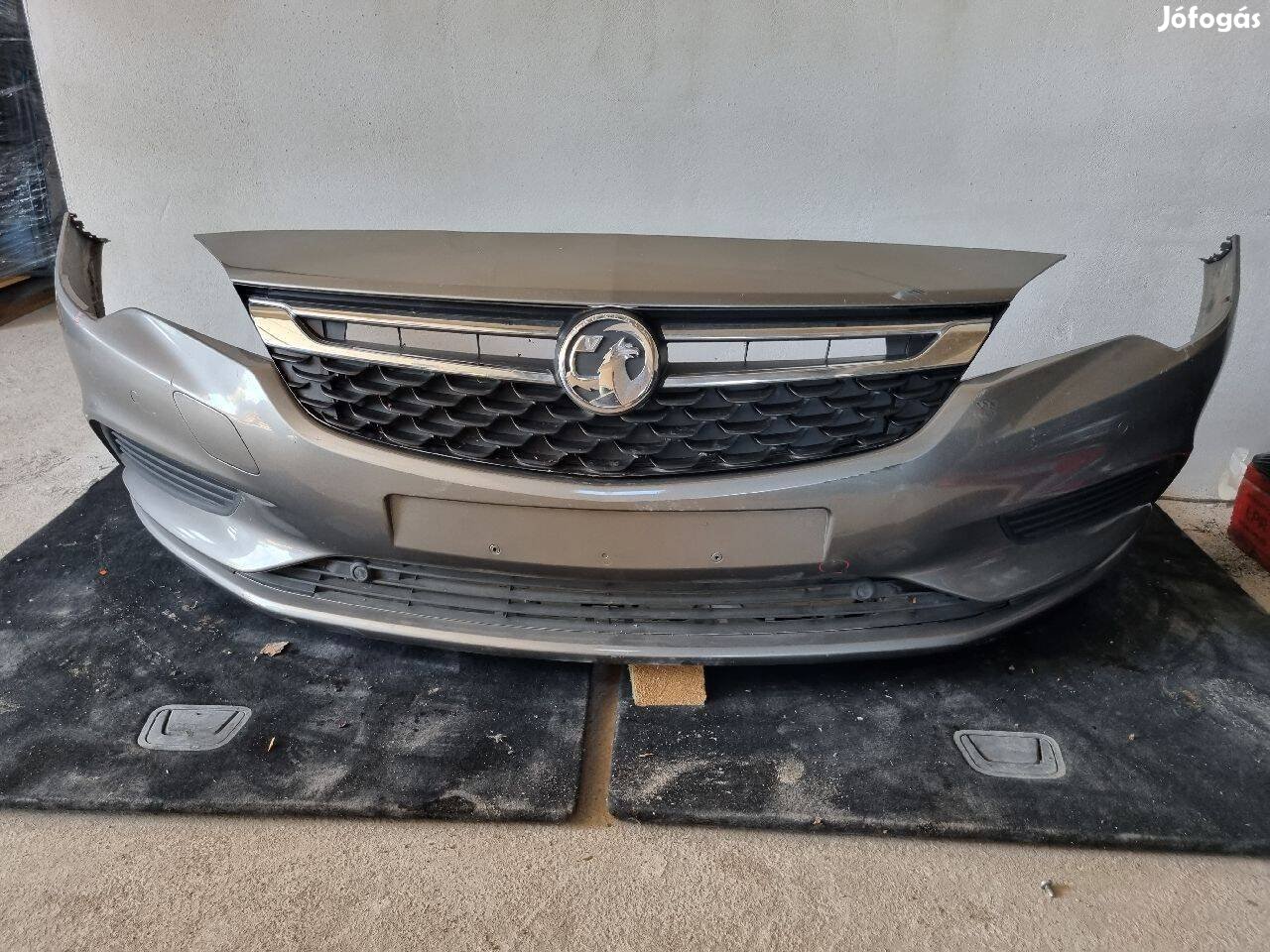 Opel Astra K Első Lökhárító Ezüst 4 Radaros 5058