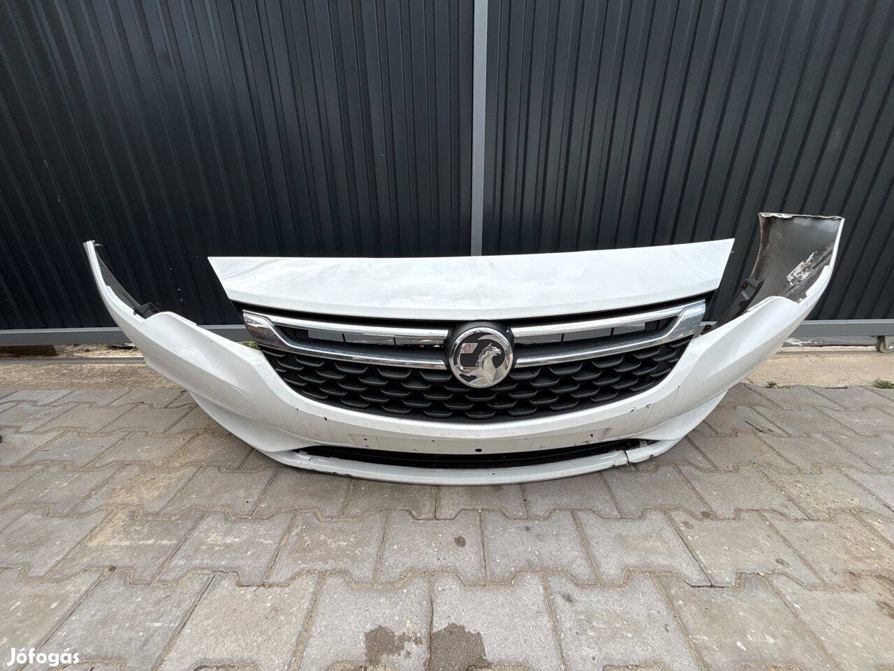 Opel Astra K Első Lökhárító Fehér 8687