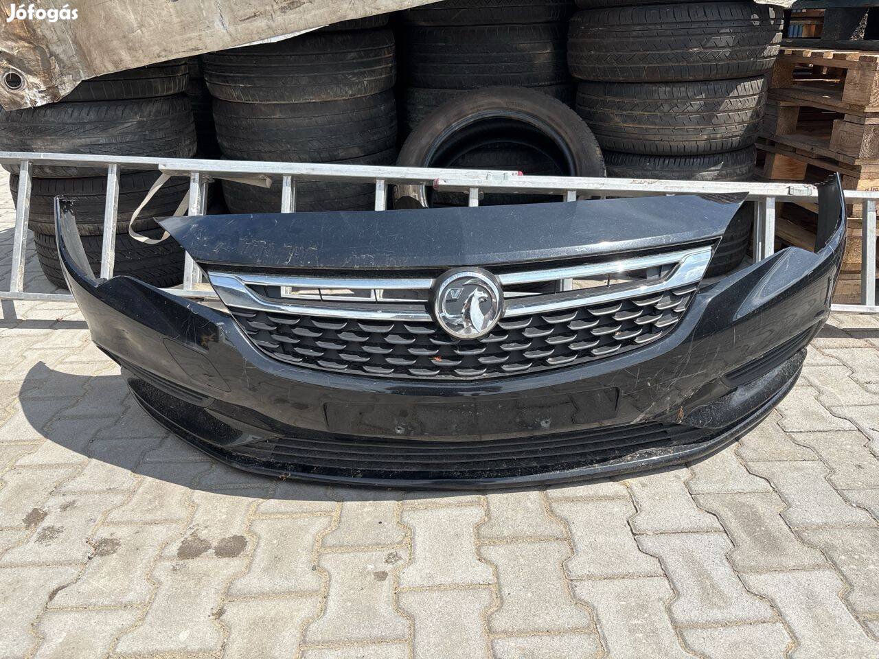 Opel Astra K Első Lökhárító Fekete 7673