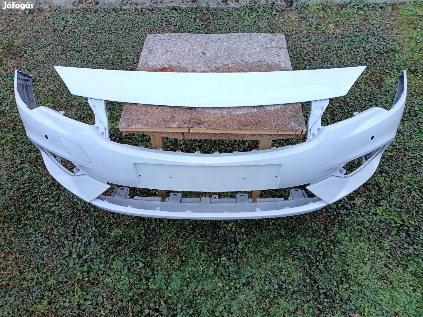 Opel Astra K Facelift első lökhárító PDC-s, üresen (2015-2022)