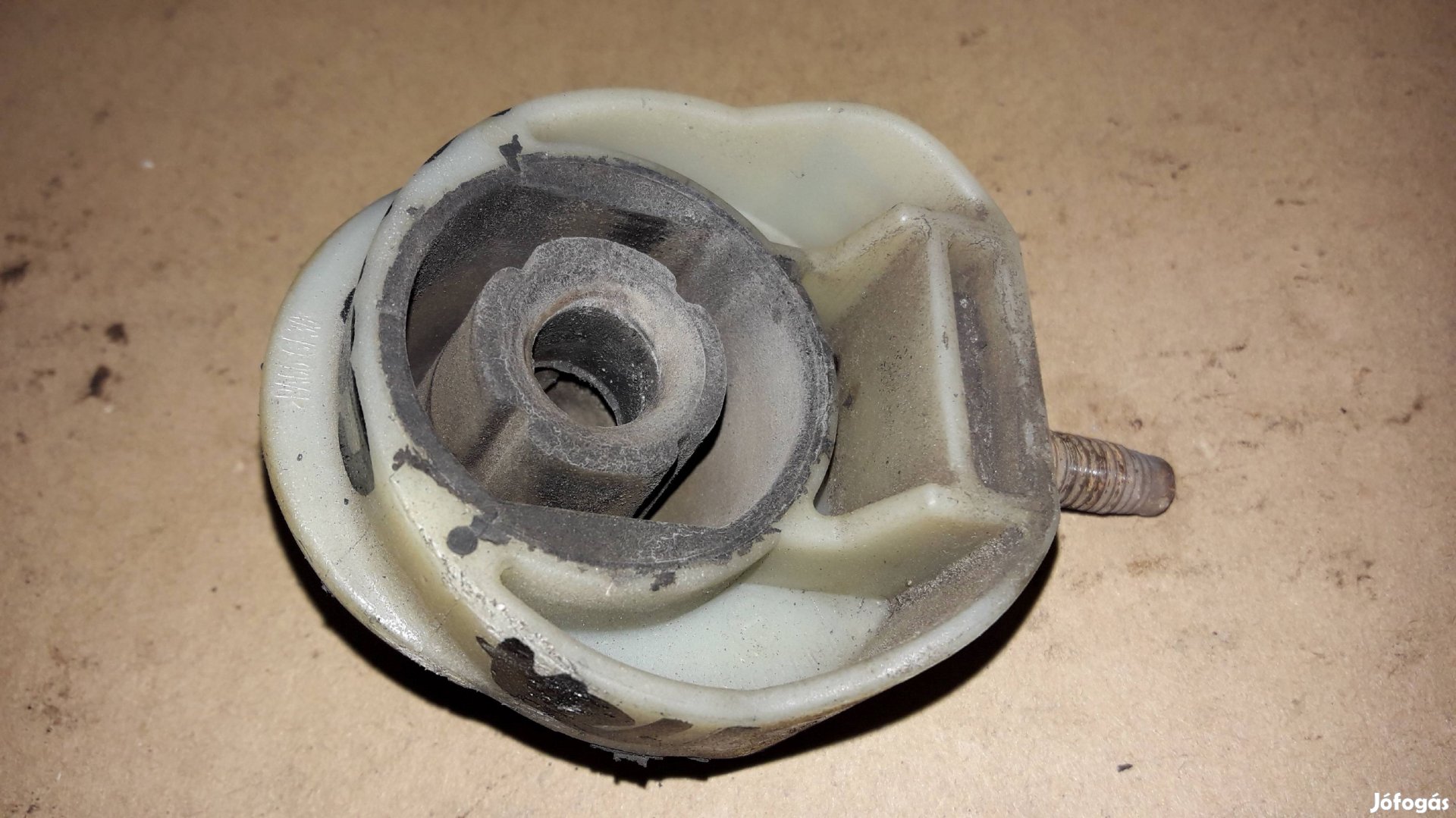 Opel Astra K Katalizátor Tartó Konzol