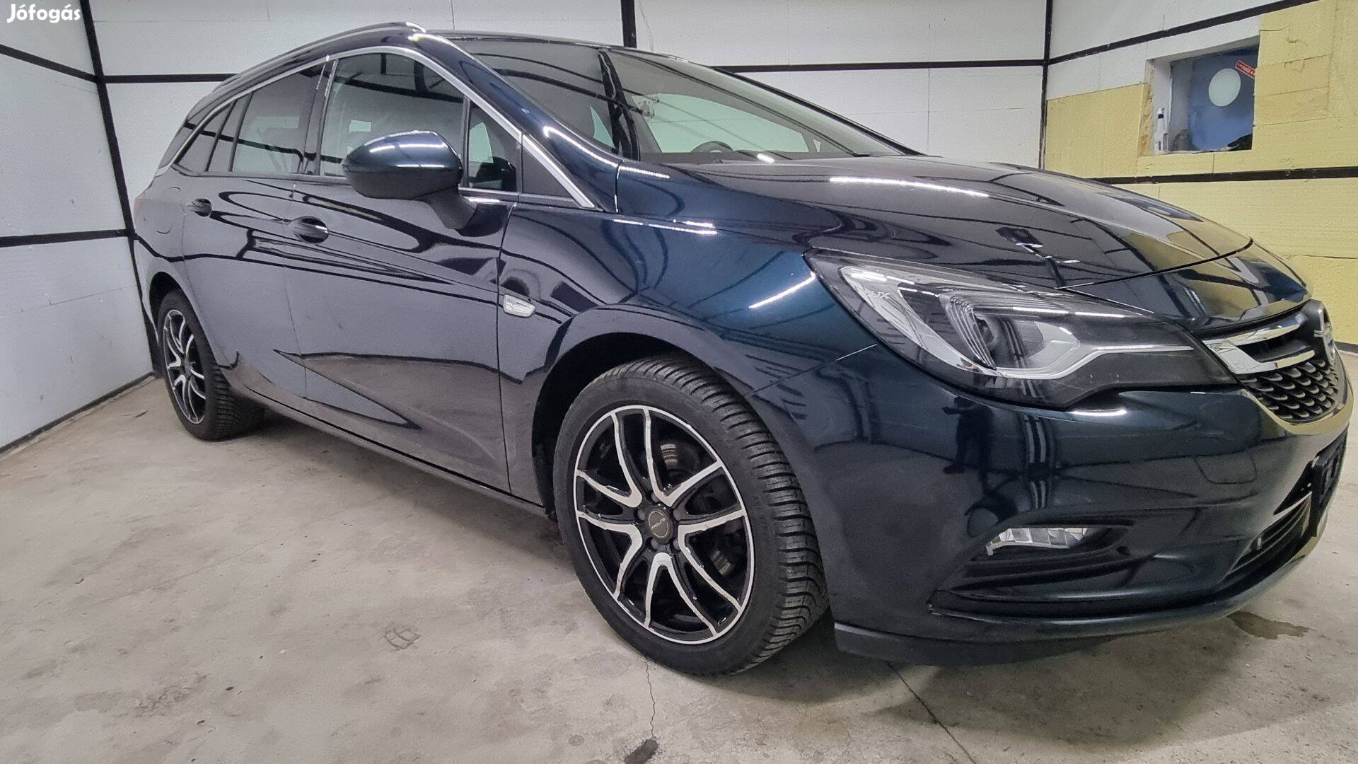 Opel Astra K Kombi Bontott Alkatrész