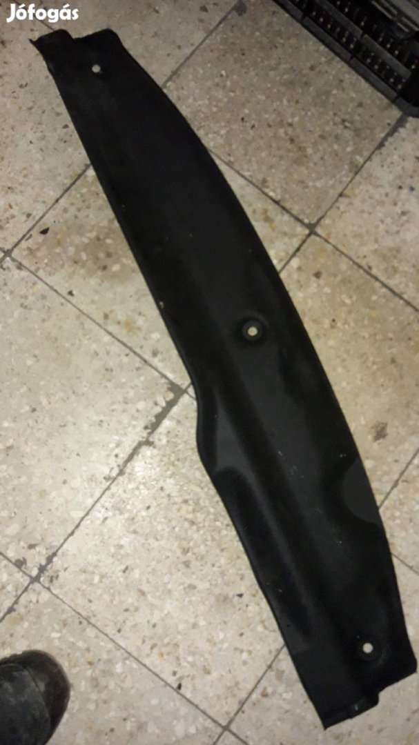 Opel Astra K Levélrács Alatti Takaró Burkolat