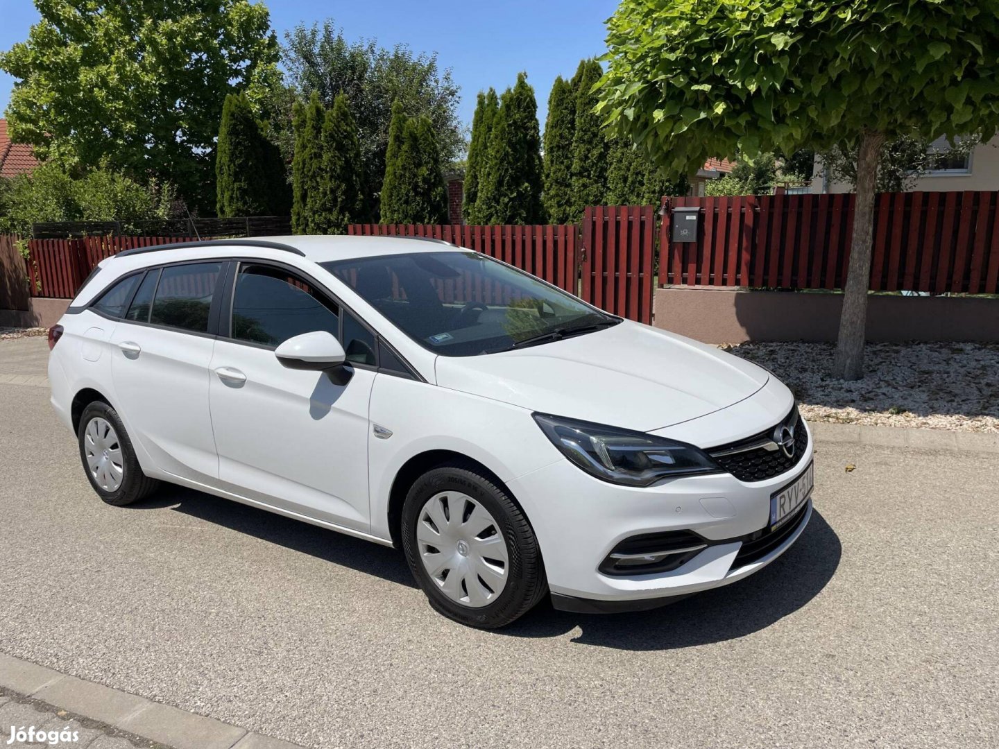 Opel Astra K Sports Tourer 1.2 T Edition magyar...
