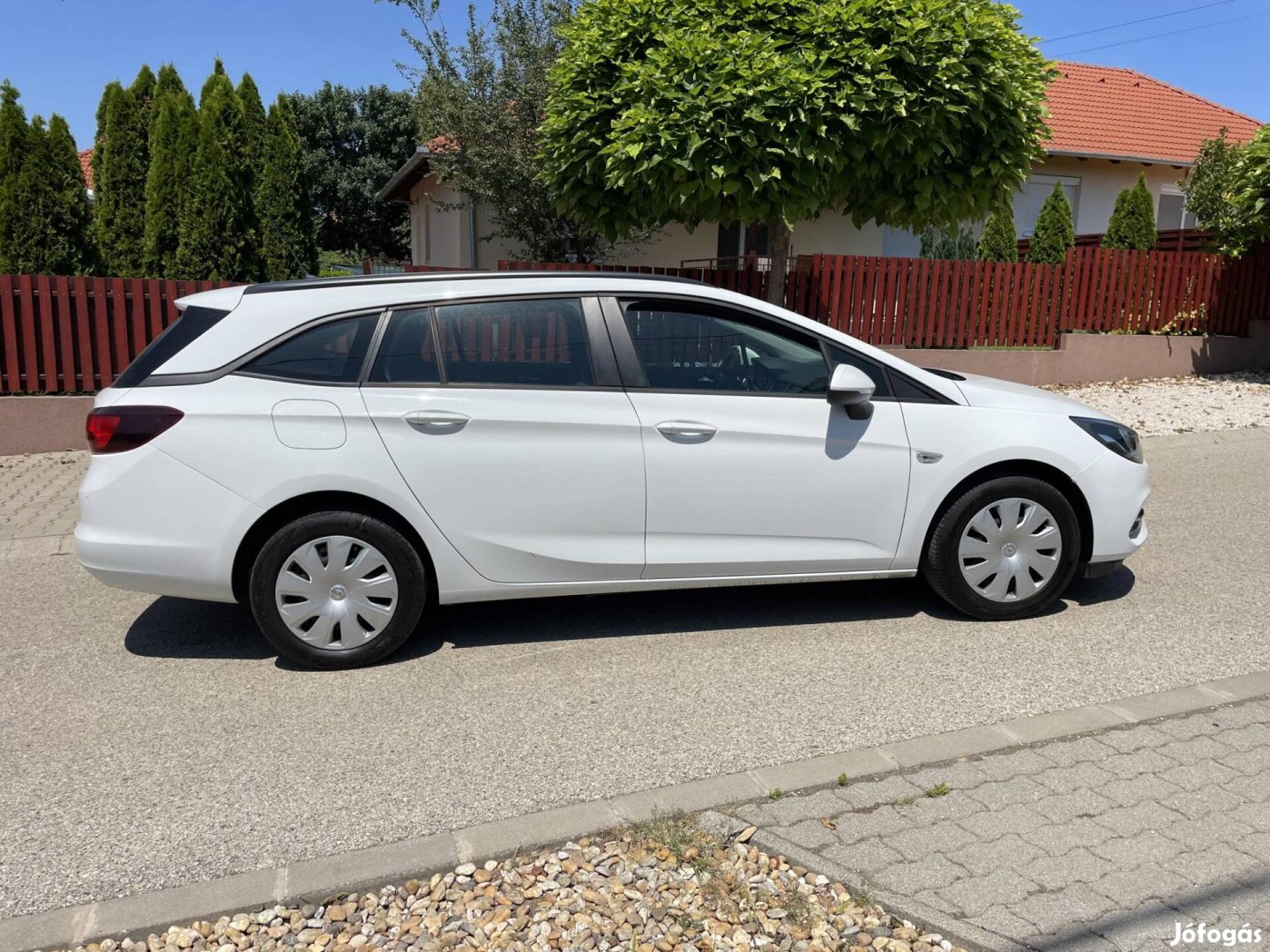 Opel Astra K Sports Tourer 1.2 T Edition magyar...