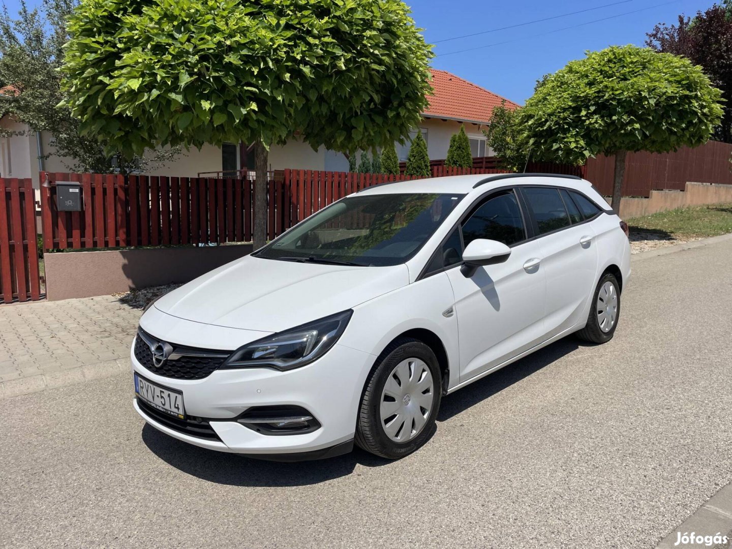 Opel Astra K Sports Tourer 1.2 T Edition magyar...