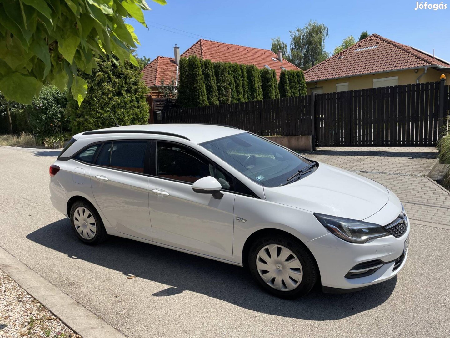 Opel Astra K Sports Tourer 1.2 T Edition magyar...