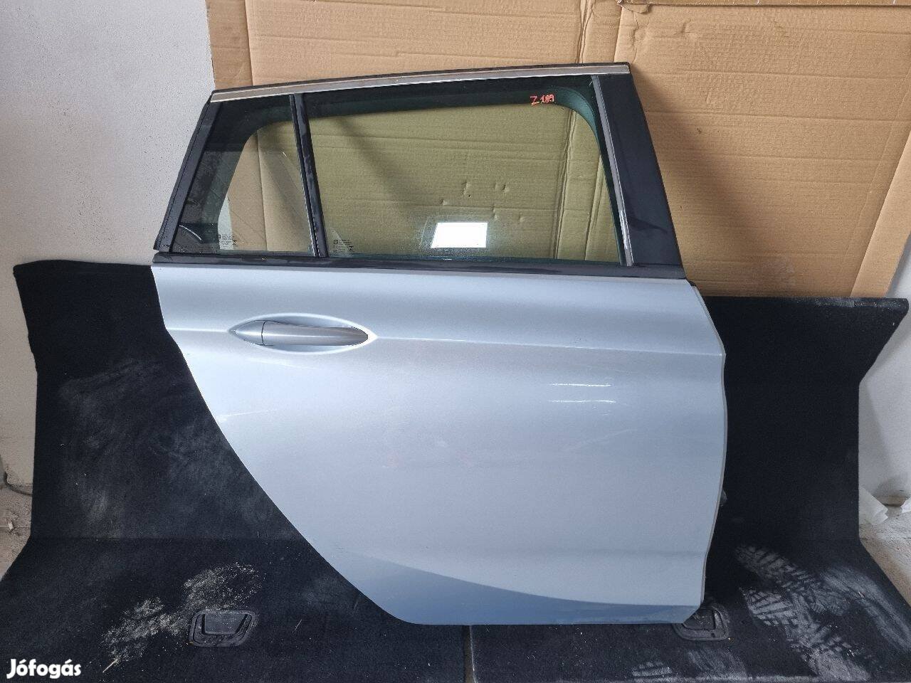 Opel Astra K Tourer Kombi Jobb hátsó Ajtó Z189 ezüst 5124