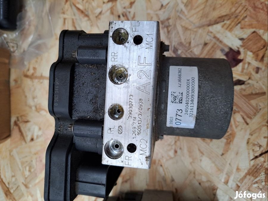 Opel Astra K 2015- Abs Kocka