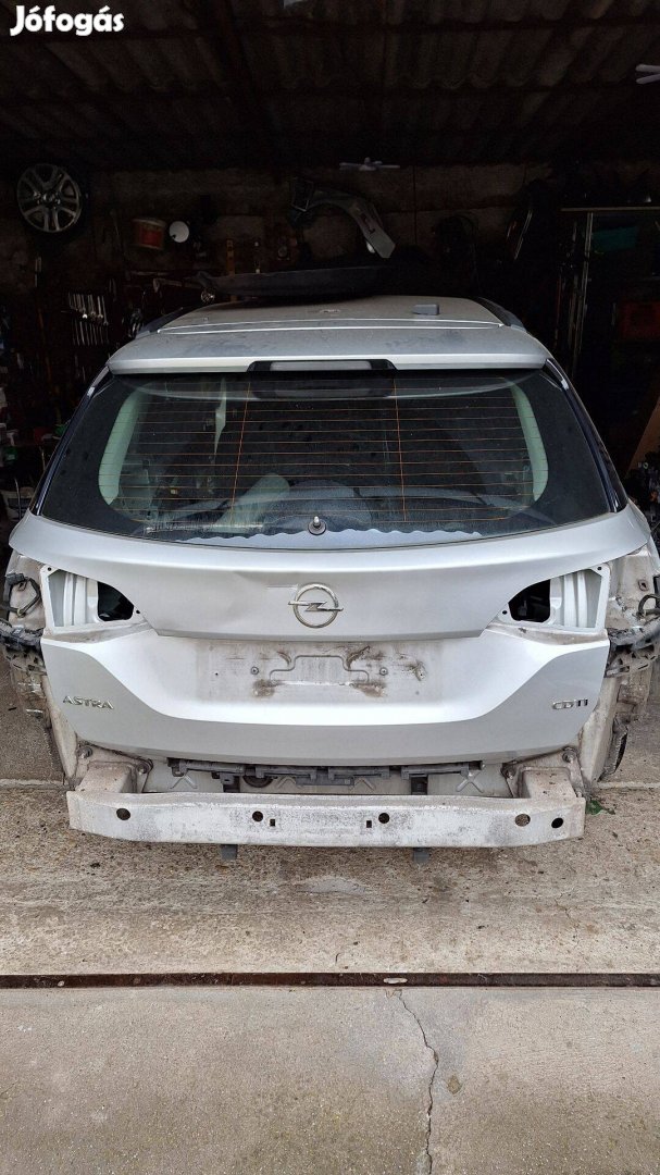Opel Astra K kombi csomagtérajtó Z176