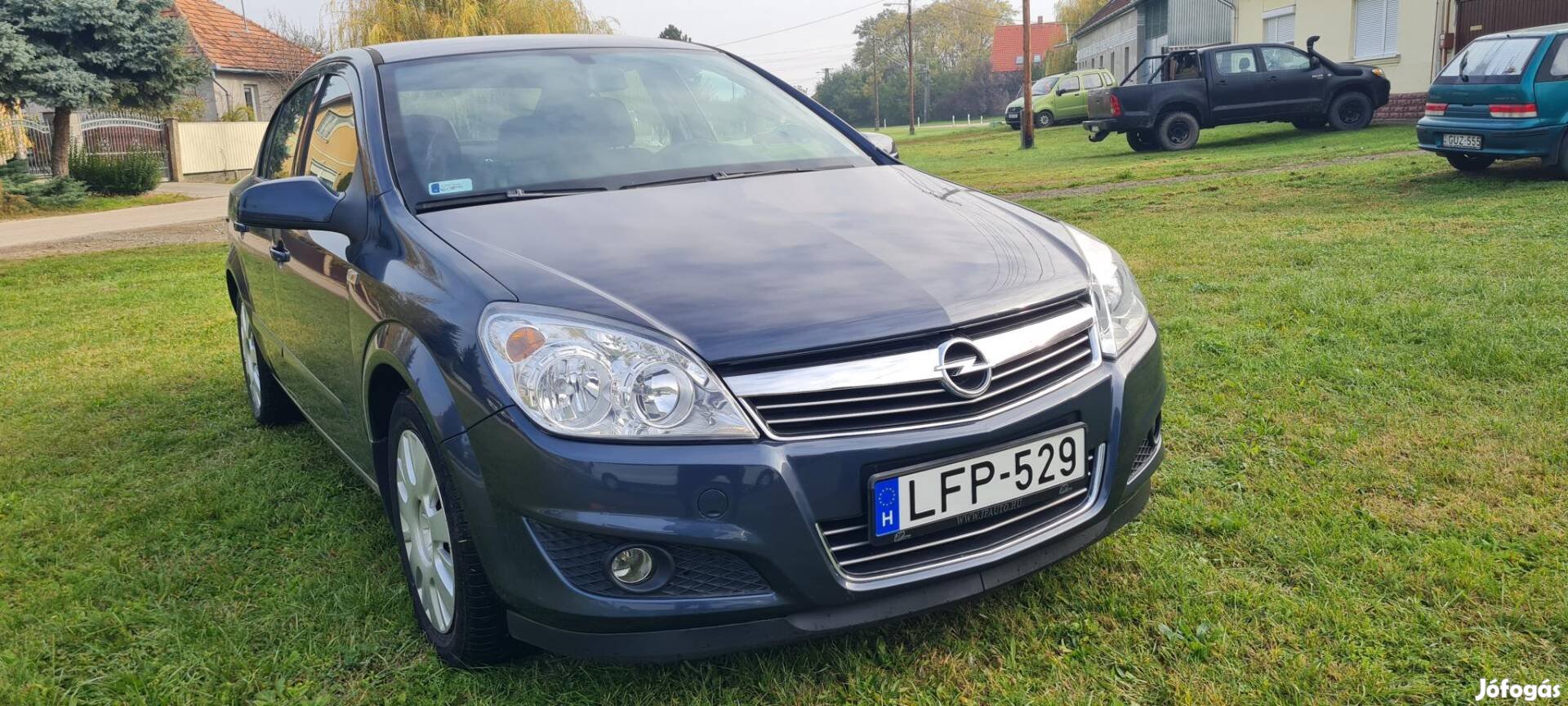 Opel Astra Sedan 1.7 CDTI Essentia Magyarországi