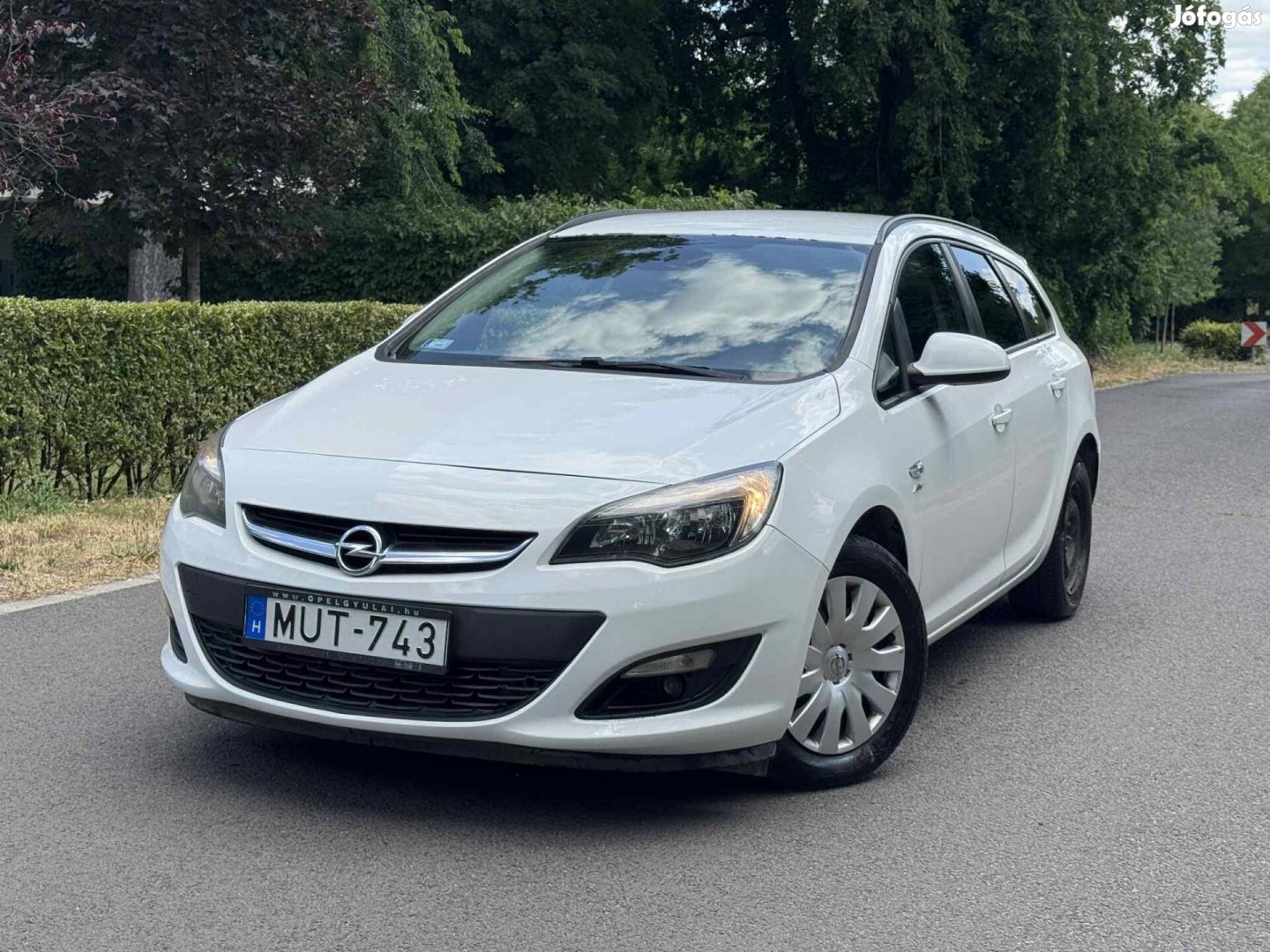 Opel Astra Sports Tourer 1.6 Enjoy Félbőr Belső...