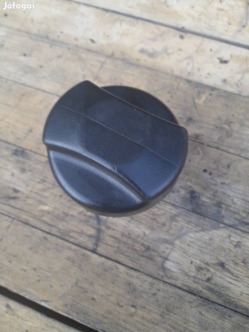 Opel Astra Tanksapka