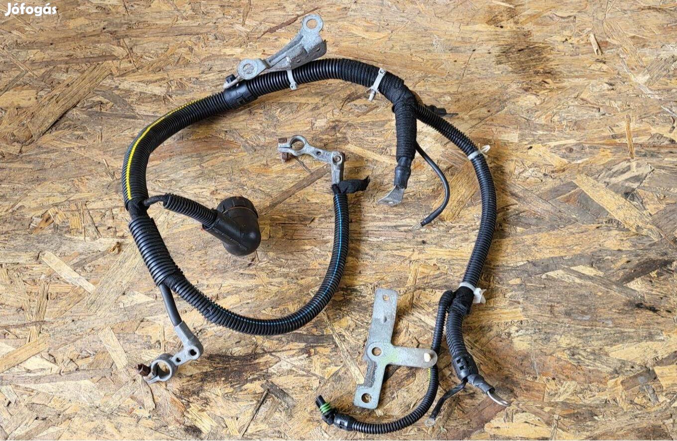Opel Astra Vectra Zafira 98 Akksi pozitív negatív kábelköteg saru 3984