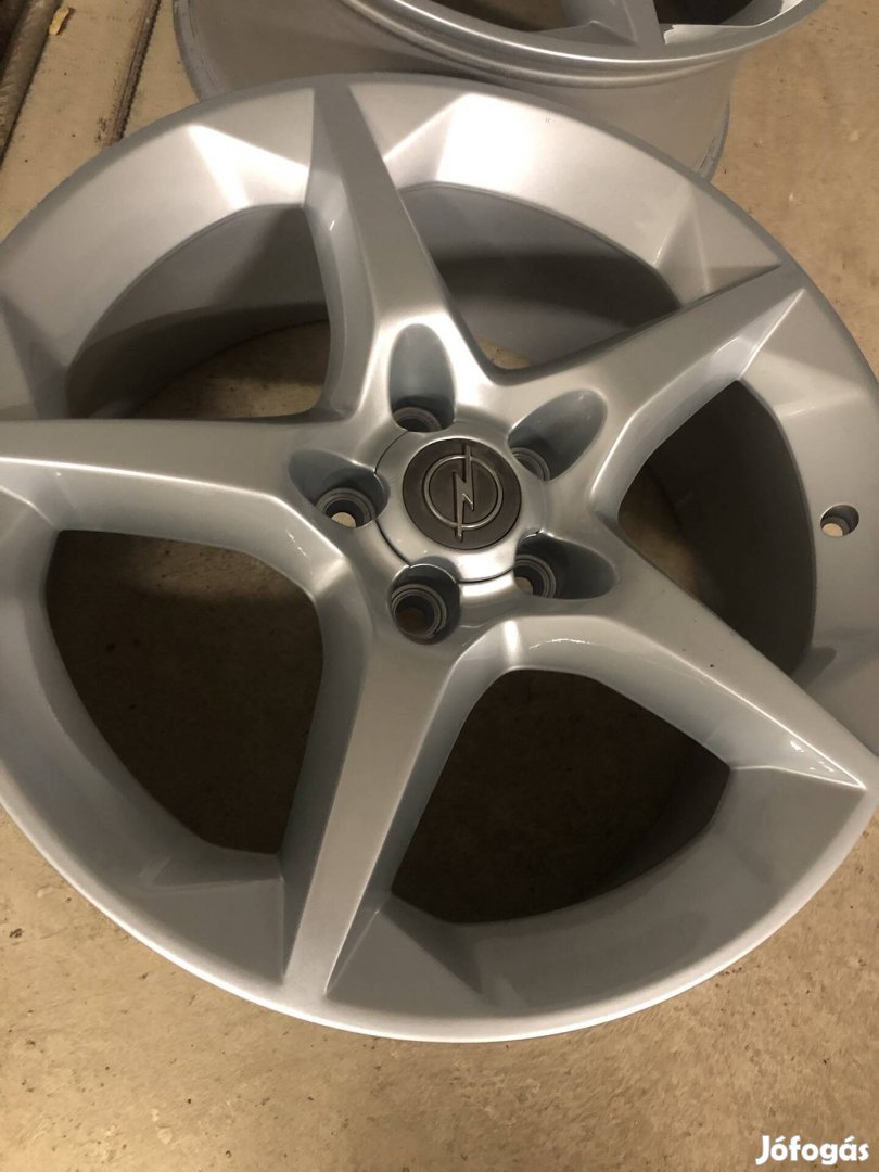 Opel Astra Vectra Zafira Signum 5x110 18" alufelni felni Penta