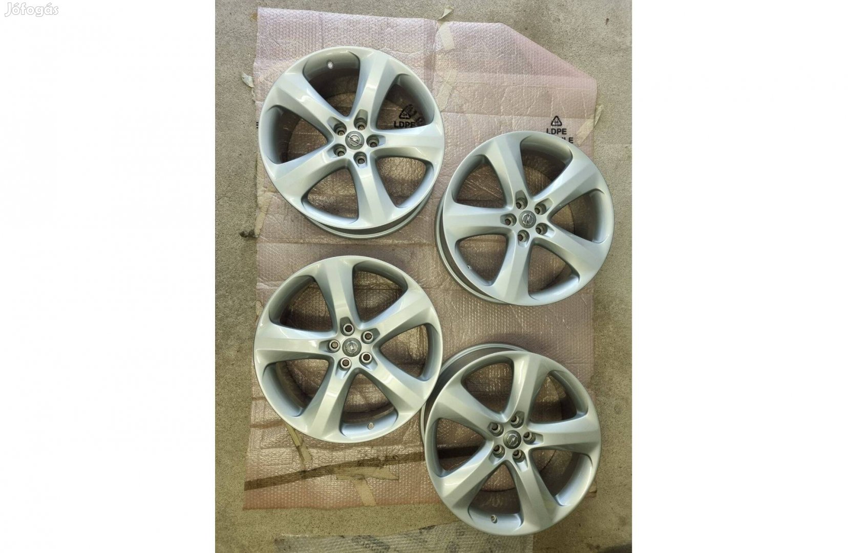 Opel Astra alufelni 5x105