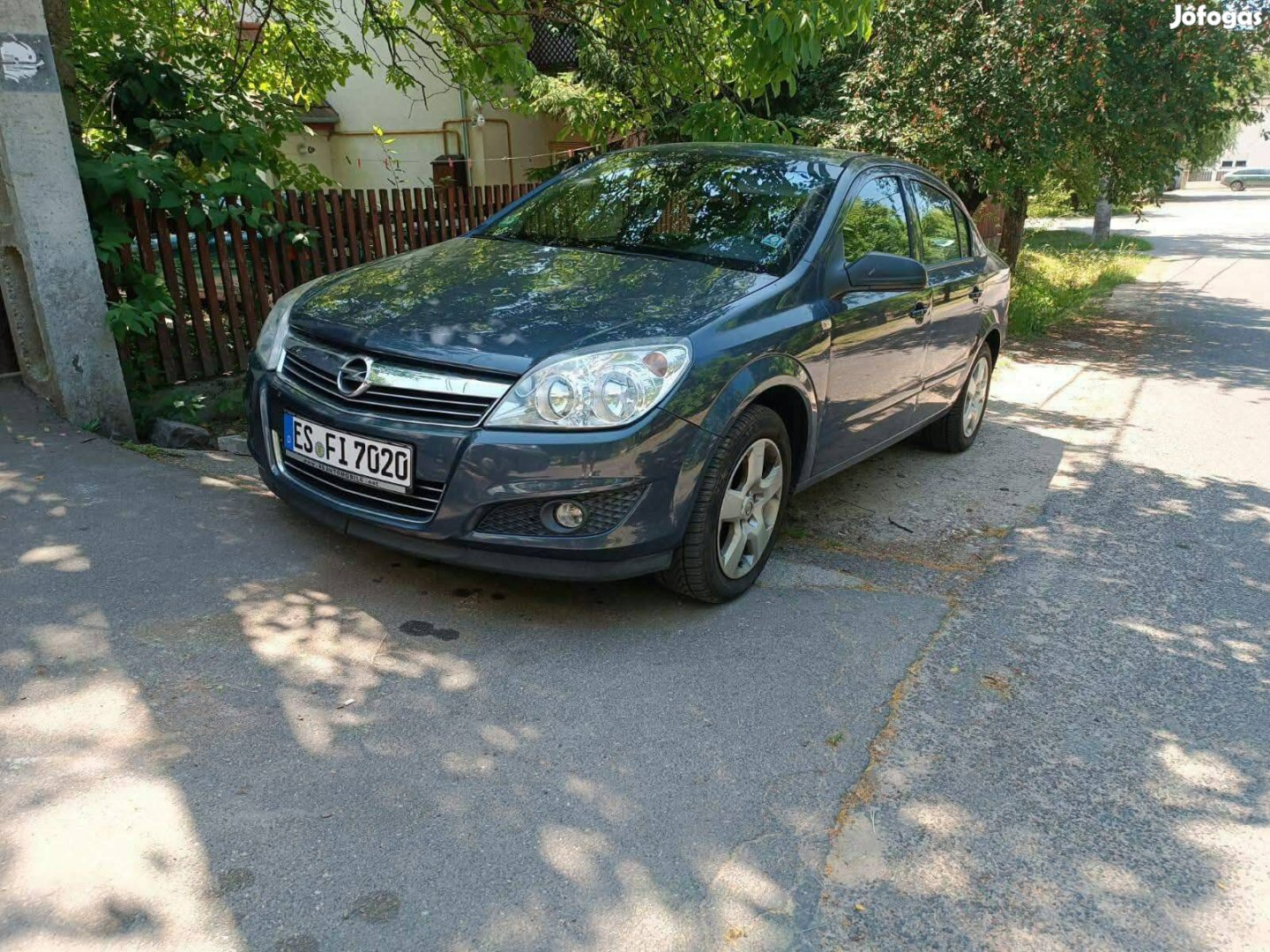 Opel Astra,benzines 1,6 ,német papíros,honosítható.