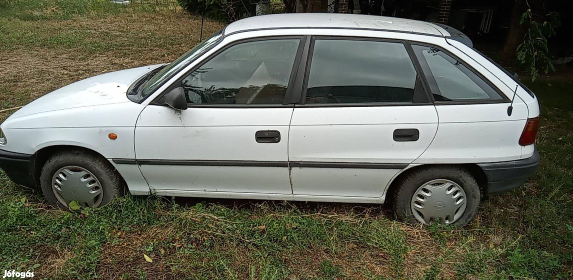 Opel Astra eladó Abonyban