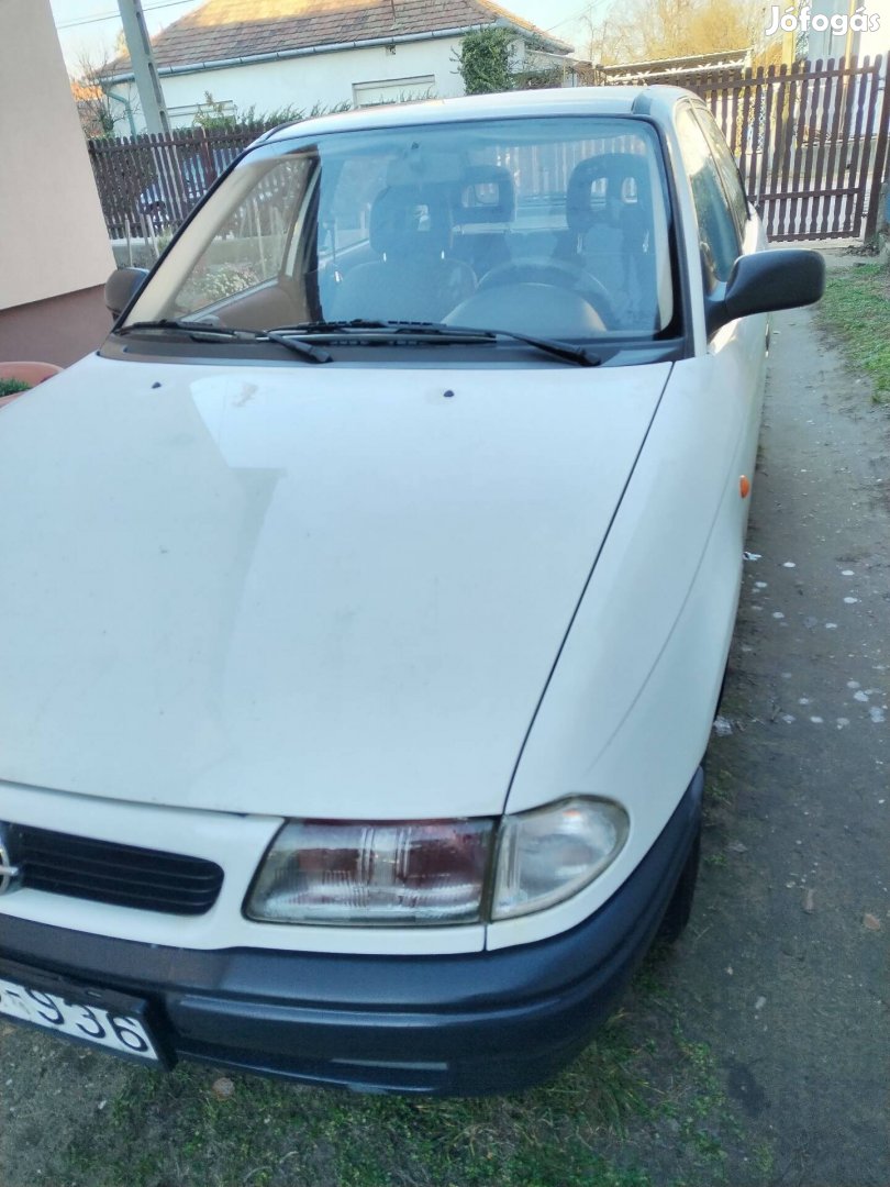 Opel Astra eladó 