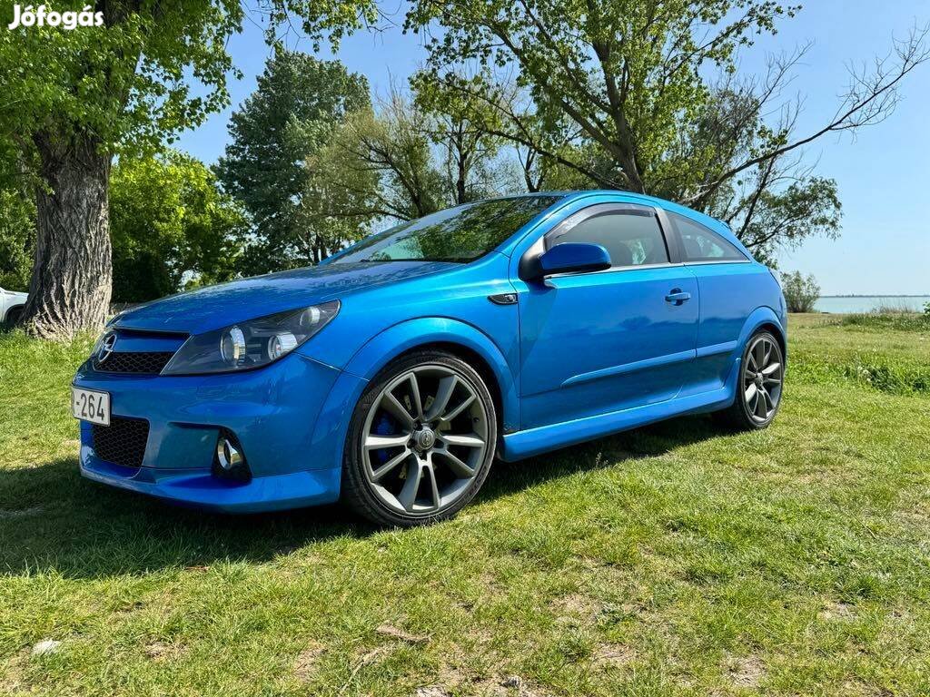 Opel Astra h OPC