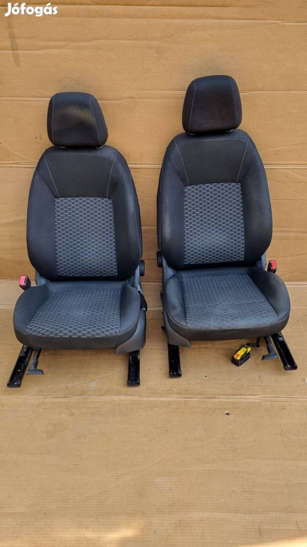 Opel Astra k Kombi Ülésszett gyári