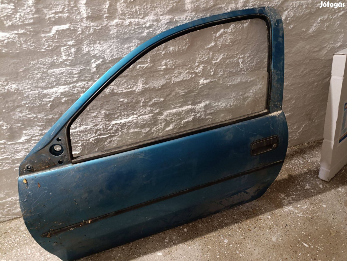 Opel B Corsa 3 ajtós bal első ajtó