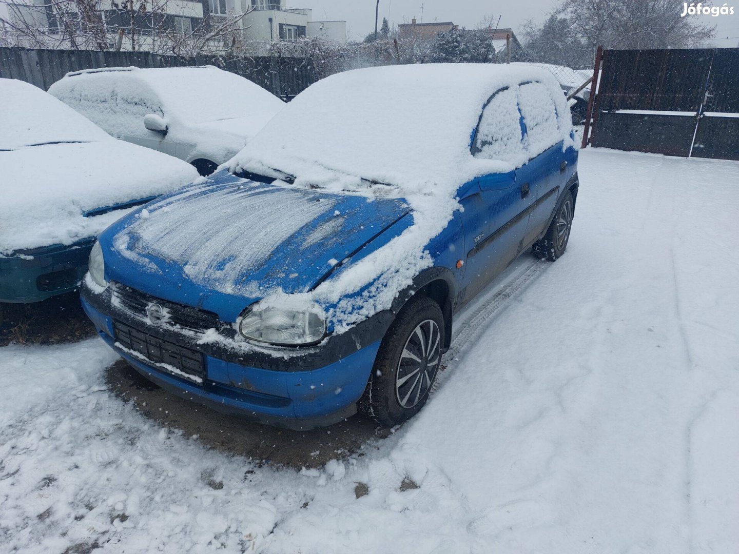 Opel B Corsa alkatrészei