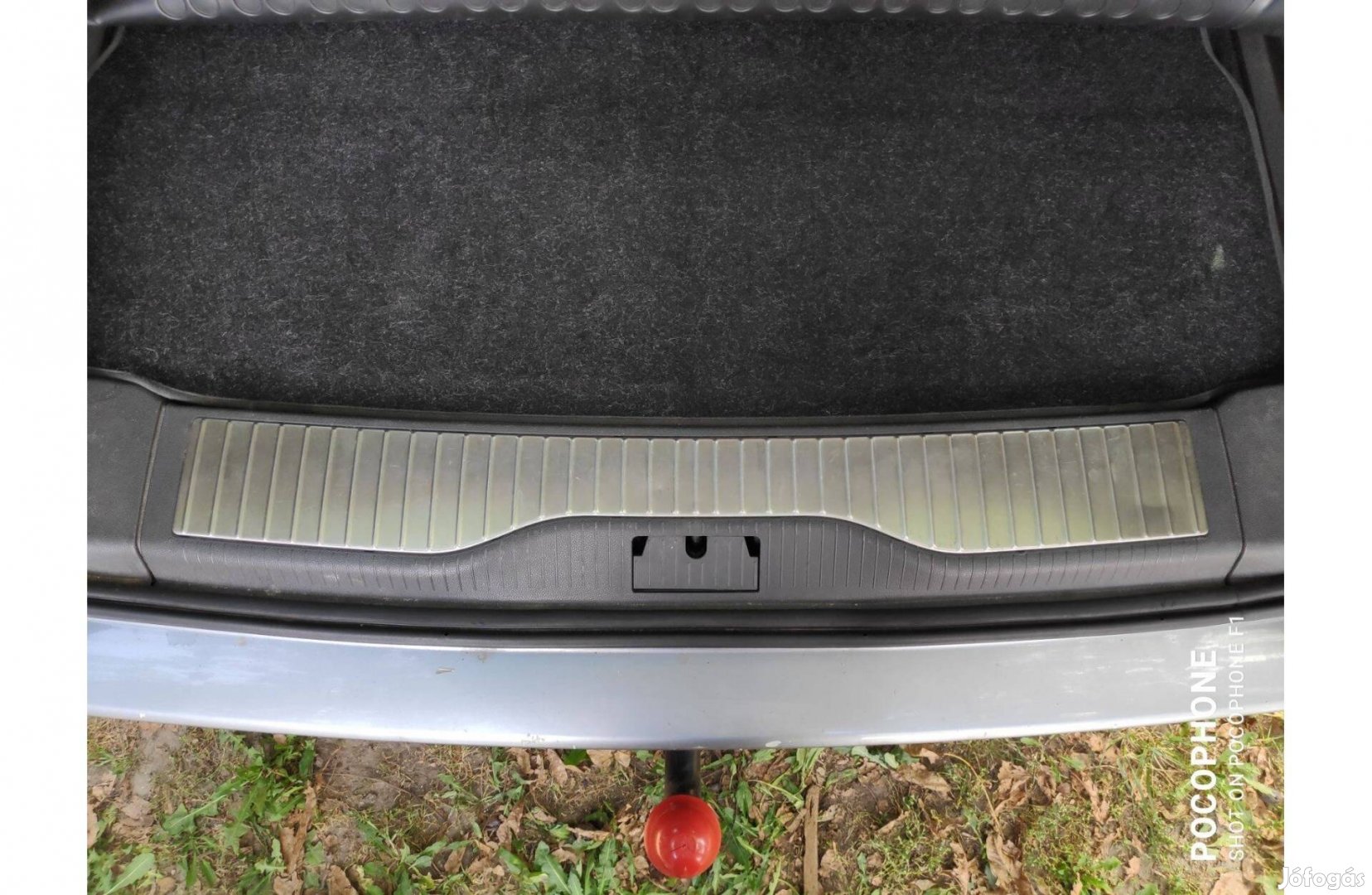 Opel B Zafira gyári csomagtér szerszám tároló rekesz fedél