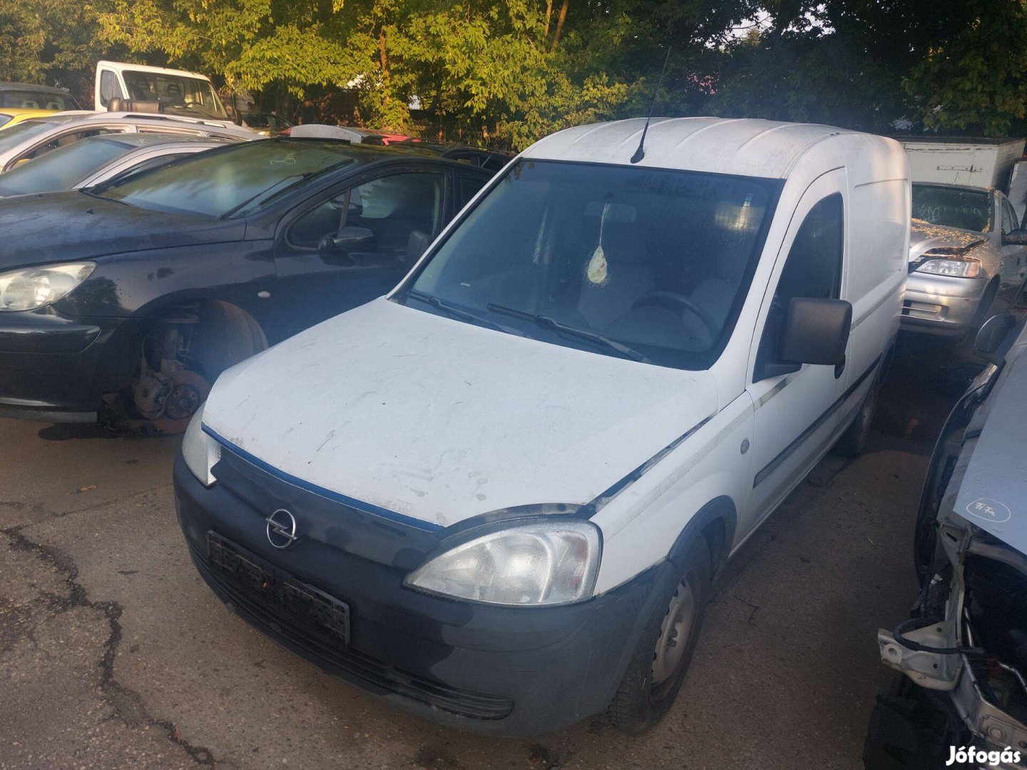 Opel C Combo karosszéria elemei Z20R