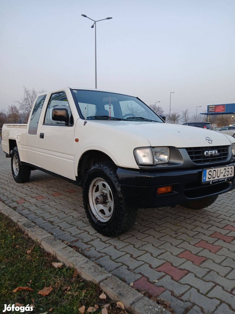 Opel Campo Sport Cab