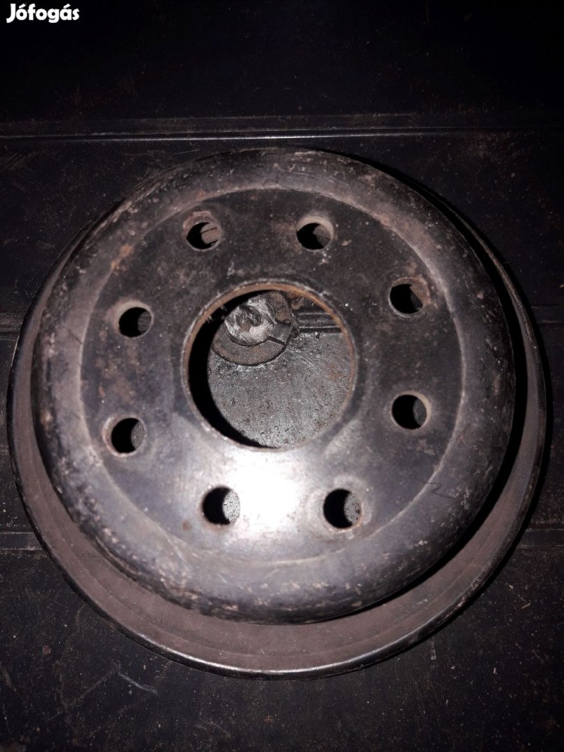 Opel Campo Vízpumpa Szíjtárcsa