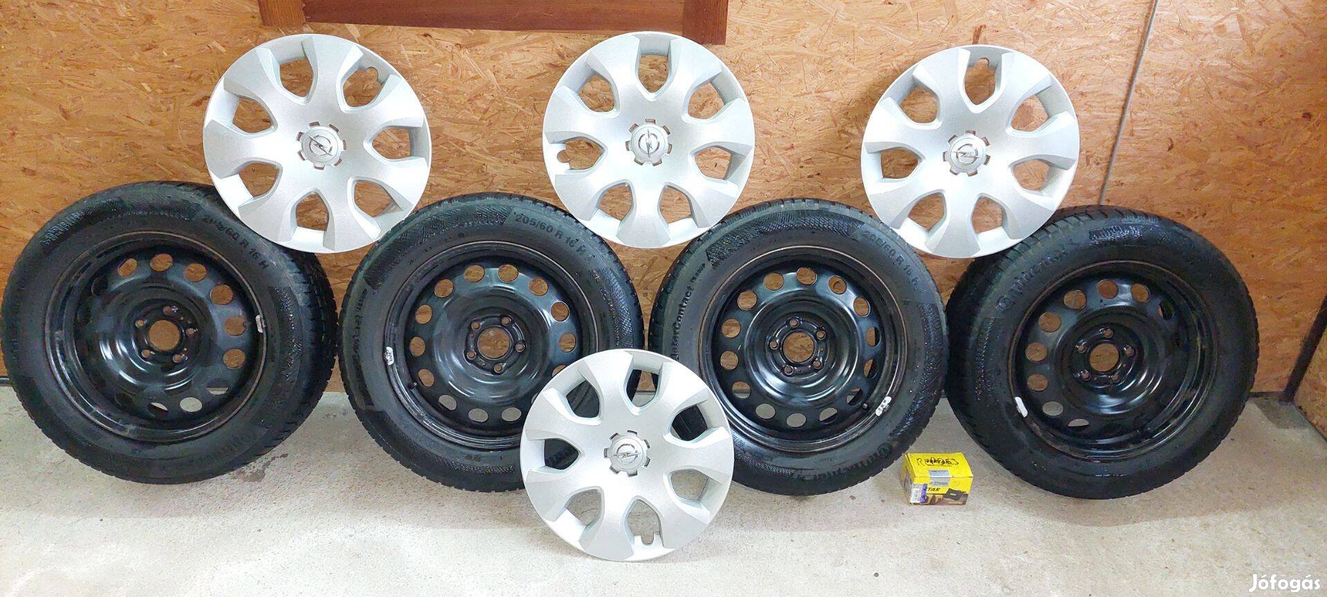 Opel Combo 16" 16-os 205/60R16 téli kerék garnitúra felni acélfelni